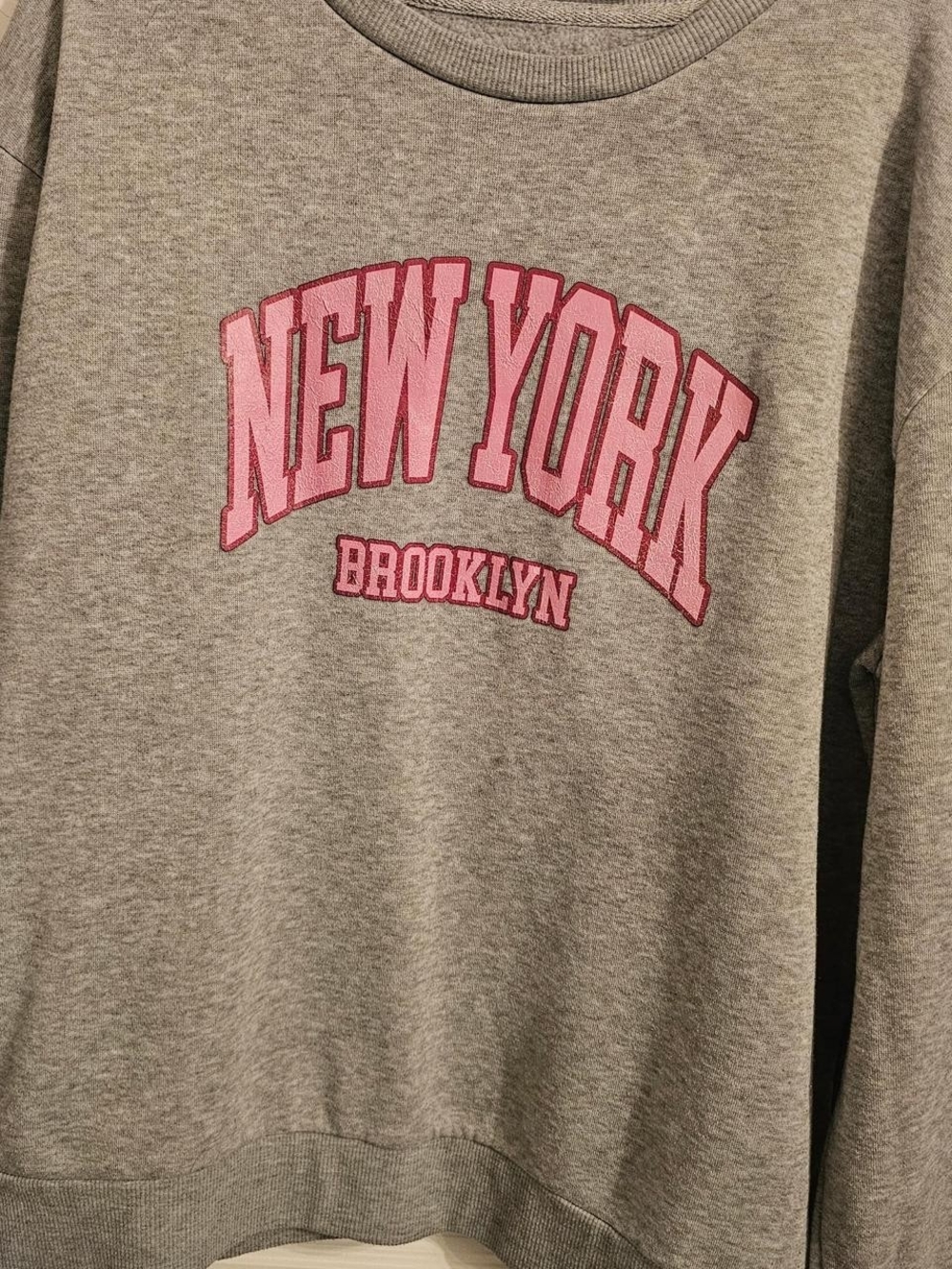 SHEIN Gray Crewneck Sweatshirt with Pink New York Brooklyn Graphic